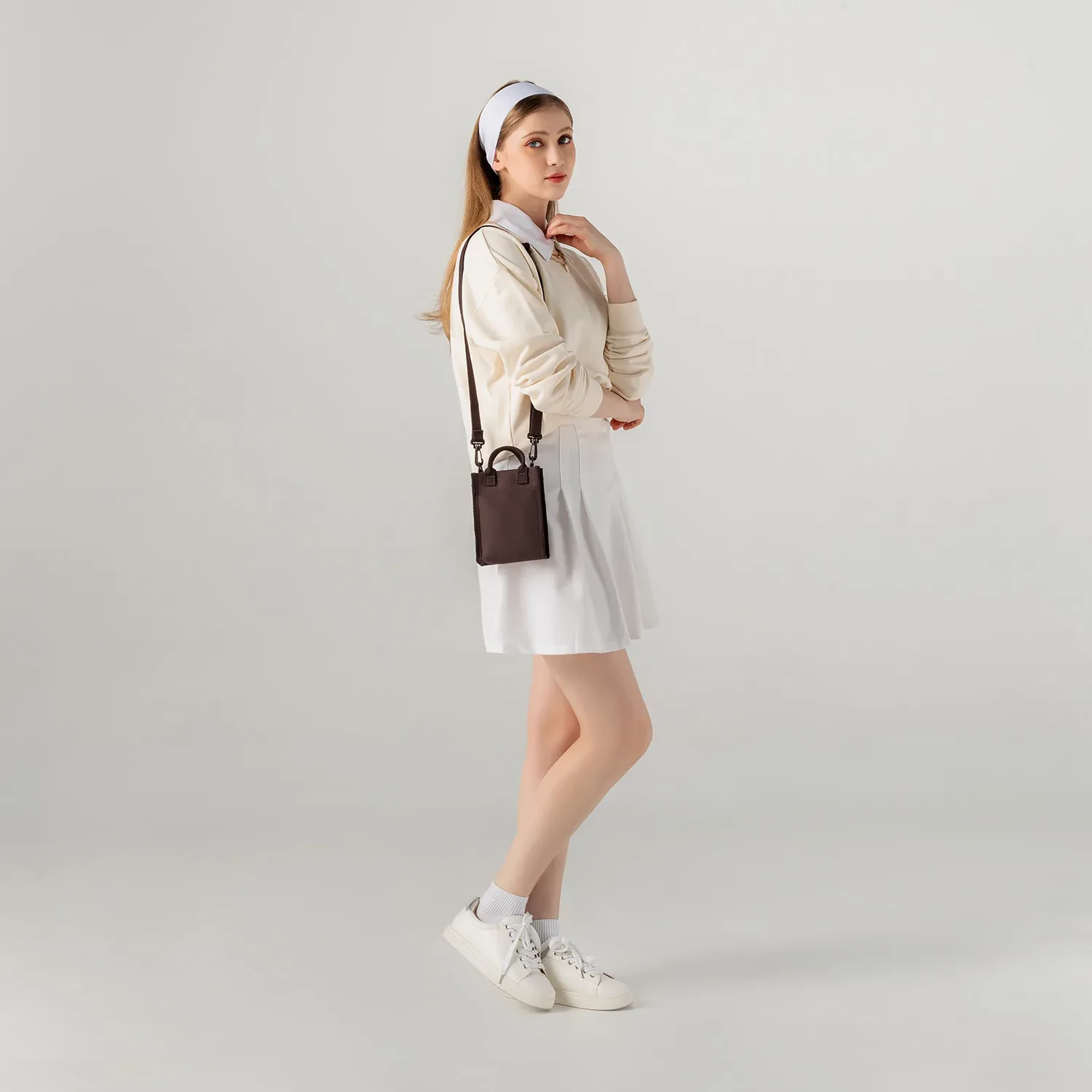ESTOTI XS MICRO CROSSBODY BAG - DARK OAK